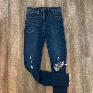 Abercrombie & Fitch high waisted dark jeans